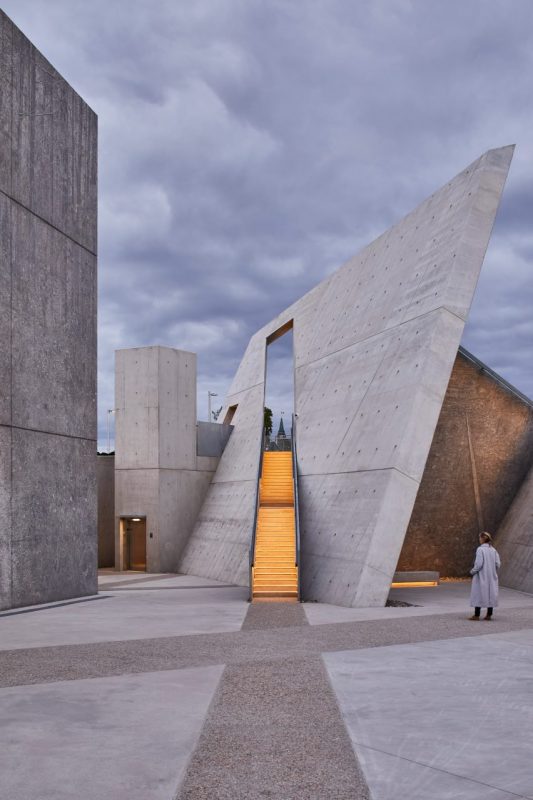 National Holocaust Monument Ottawa Studio Libeskind Dezeen 2364 Col 1 852x1278